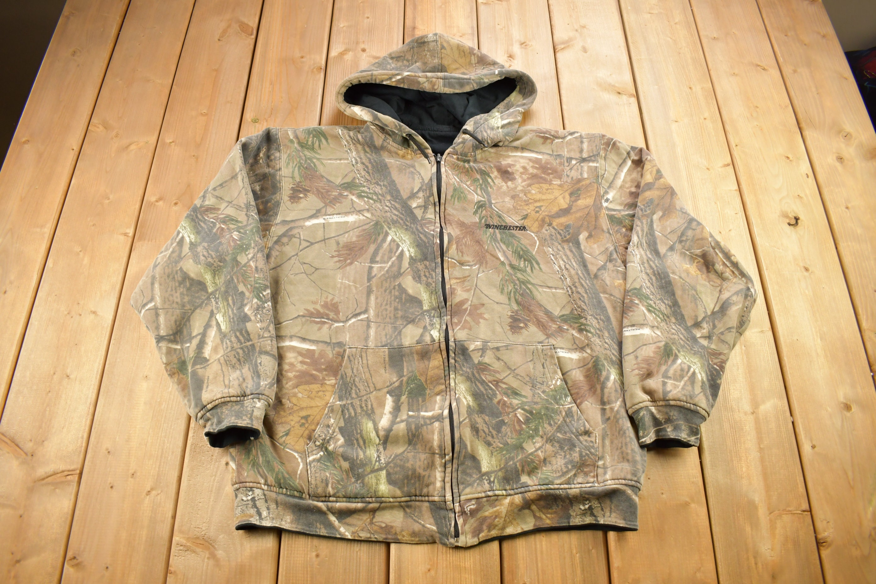 Vintage 1990s Winchester Real Tree Camo Zip up Hoodie 