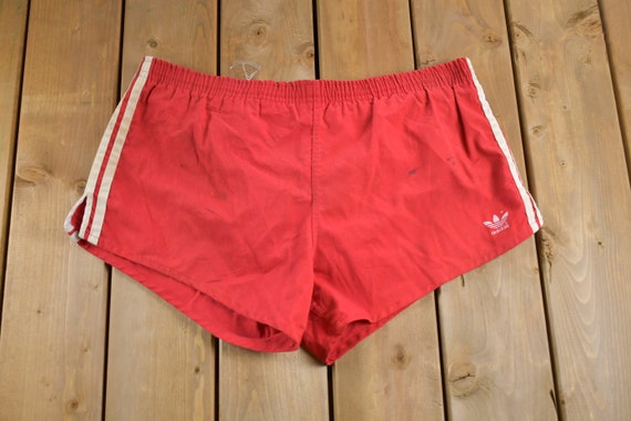 invoegen spiegel schild Vintage 1980s Adidas Red Running Shorts Size 36 / Athletic - Etsy