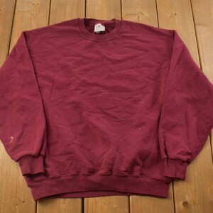 Vintage 1990s Discus Blank Red Crewneck Sweatshirt / 90s Crewneck / Basic Sweater / Essential / Streetwear / 90s Blank