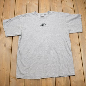 Vintage 2000s Nike There Is No Finish Line T Shirt / Vintage T Shirt / Streetwear / Graphic Tee / Silver Tag