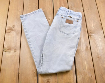 Vintage 1990s Wrangler Light Wash Jeans 35 x 33 / Pants / Streetwear Fashion / Vintage Jeans / 90s Wrangler /