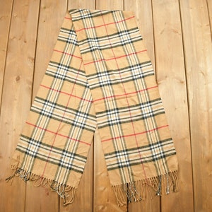 Vintage 1980s Scotland Scarf Co. Plaid Winter Scarf 100% Cashmere / Vintage Accessory / Vintage Scarves / Cashmere Scarf / All Over Pattern