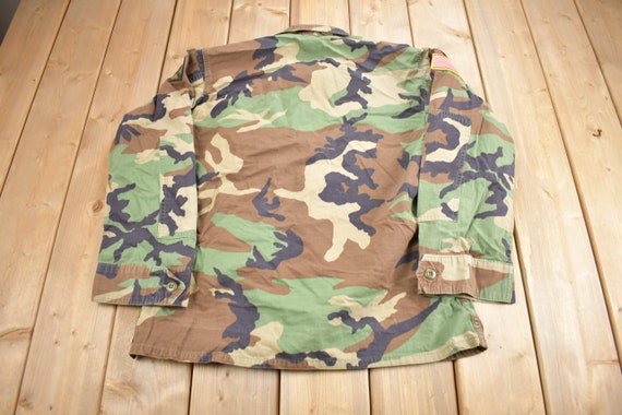 Vintage 1999 US Military Woodland Camo Jacket / U… - image 2