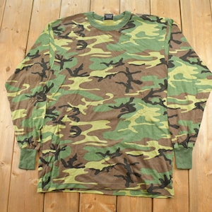 Camiseta vintage Rothco camuflada de manga comprida, masculina, tamanho M, anos 90 / Streetwear dos anos 90 / Outdoors / Fabricada nos EUA / Trilhas / Gorpcore