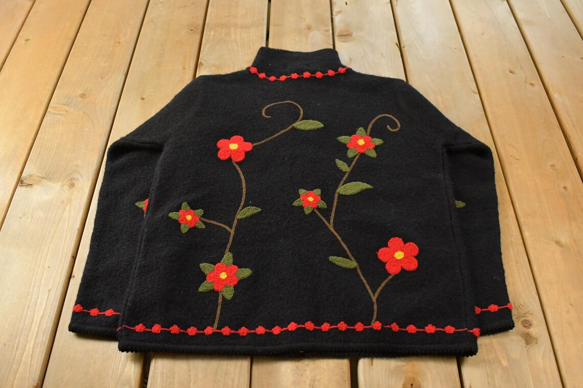 Vintage 2000s Pure & Simple Floral Wool Knit Full Zip Sweater Women's Small / Grandma Sweater, photo 2 of 5