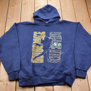 Vintage 1990s University of Notre Dame Fighting Irish Collegiate Hoodie / Made In USA / NCAA Sweatshirt / Sportswear / Americana / Football