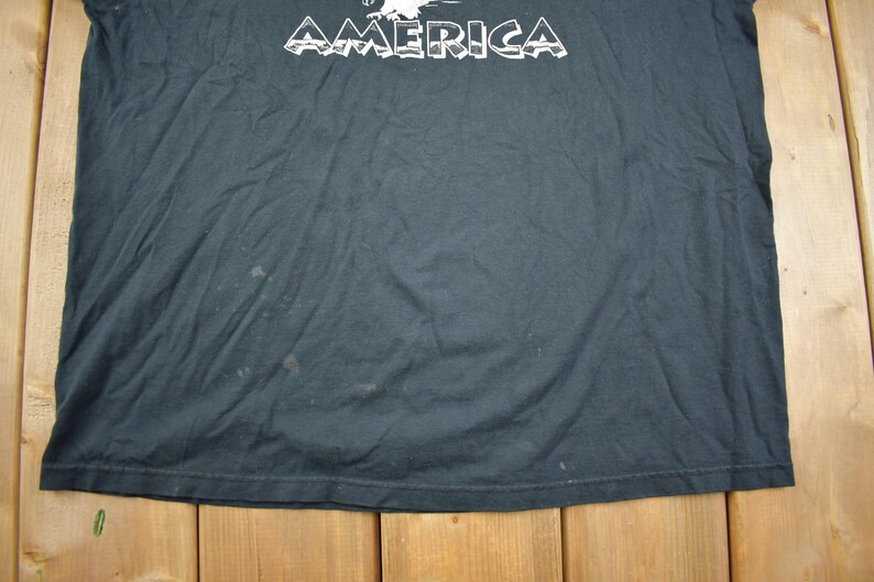 Vintage 1990s Martial Arts American Graphic T Shirt / Don't Mistake