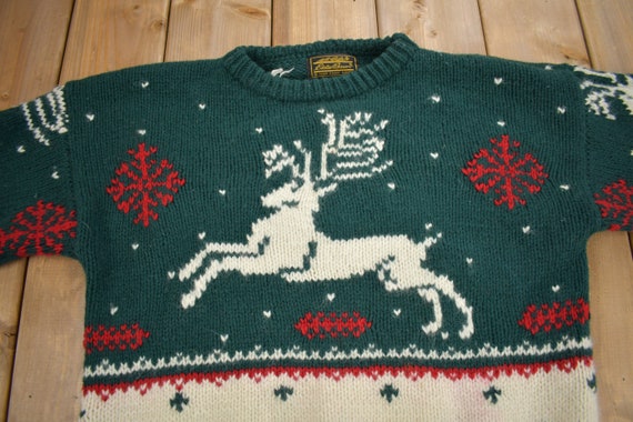 Vintage 1990 Eddie Bauer Winter Deer Theme Knit S… - image 3