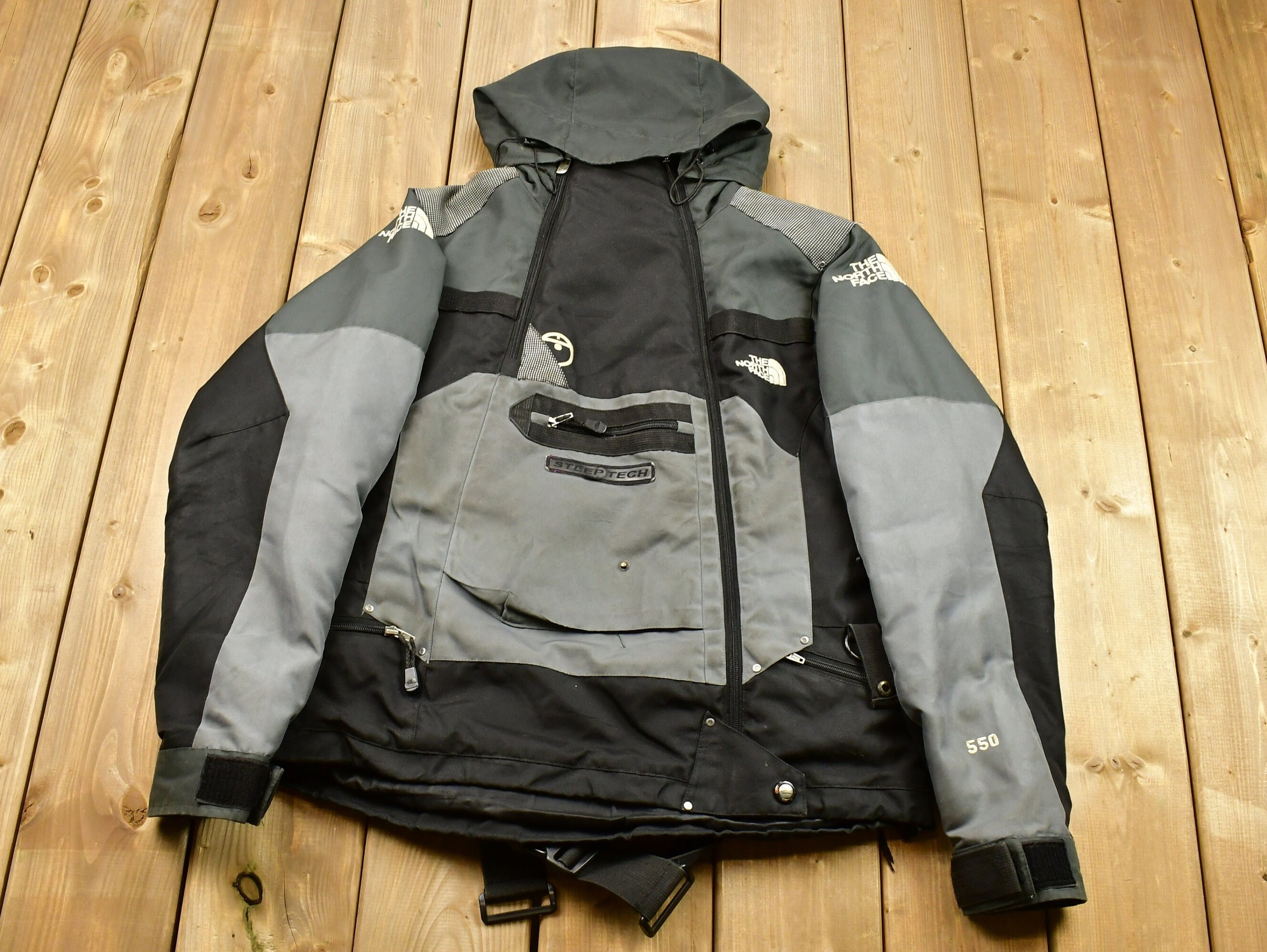 Vintage 1990s The North Face Steep Tech Gore-Tex Jacket / Streetwear /  Sportswear / Outdoorsman / Hiking / TNF Gore Tex / North Face