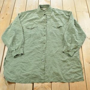 Vintage 1990s Studio Silk Button Up Shirt Women's  3XL / Vintage The Blouse Look Silk / Green Button Up / Cowgirl Shirt / Preppy Button Up