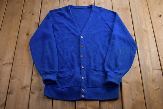 Vintage 1970s Knitted Cardigan Sweater / Vintage Cardigan / Button Up / Abstract Pattern / 70s