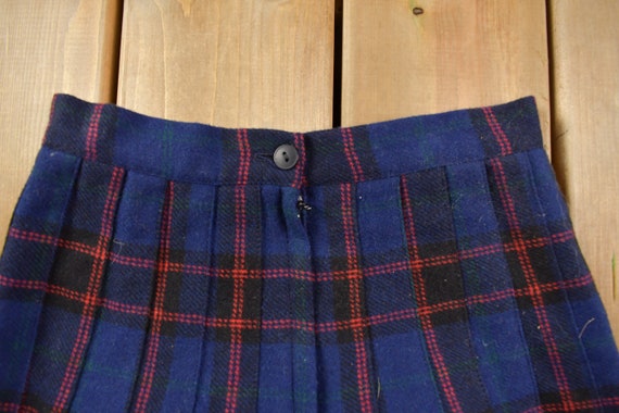 Tartan skirt top size 24