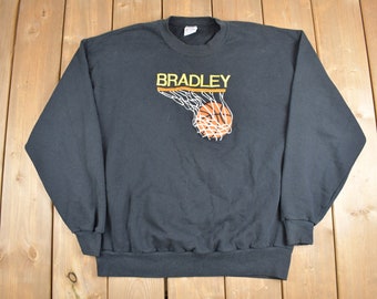 Vintage 1990s Bradley Basketball Crewneck Sweatshirt / Embroidered / 90s Crewneck / Made In USA / Essential / Streetwear / 90s