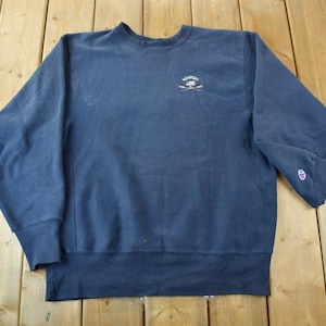 Vintage 1990s Newport Rhode Island Rowing Champion Reverse Weave Crewneck Sweatshirt / Made In USA / Heavy Weight / 90s Champion