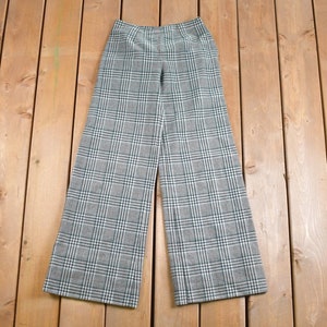 Vintage 1970s Flared Plaid Pants Size 25 x 28.5 / Flared Trousers / 70s Flares / Streetwear / Made In USA / True Vintage Womens Flares