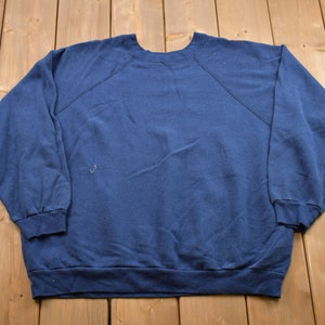 Vintage 1980s Basic Crewneck Sweatshirt / 80s Crewneck / Souvenir / Athleisure / Streetwear / 80s Raglan Crewneck