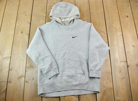 vintage nike streetwear