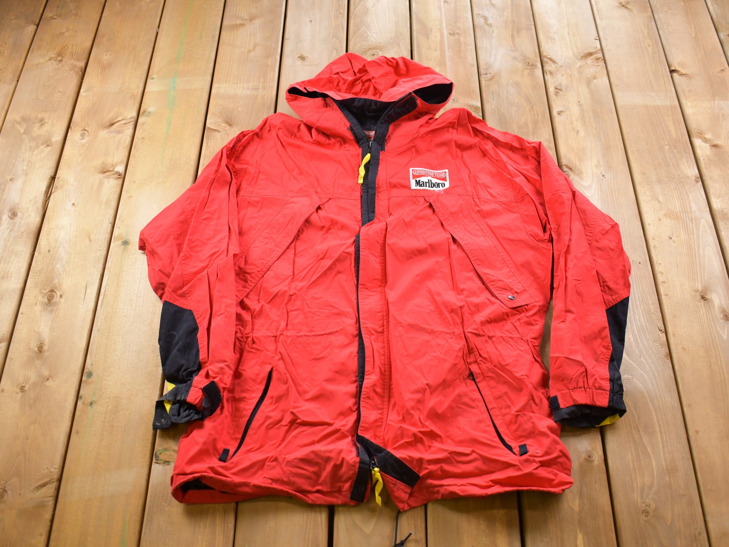 Vintage 1990s Marlboro Windbreaker Jacket / 90s Marlboro Vintage 1990s Marlboro Windbreaker Jacket / 90s Marlboro