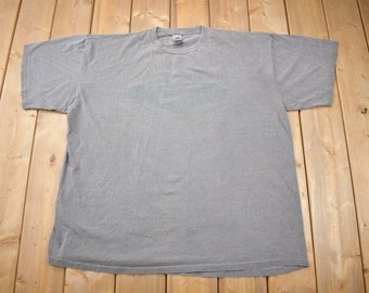 Vintage 1990s Nike Graphic T Shirt / Made In USA / Vintage T Shirt / Streetwear / Graphic Tee / Vintage Nike / Nike Tee