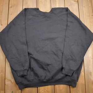 Vintage 1990s Hanes Black Sweatshirt / 90s Crewneck / Made In USA / Essential / Streetwear / 90s Blank
