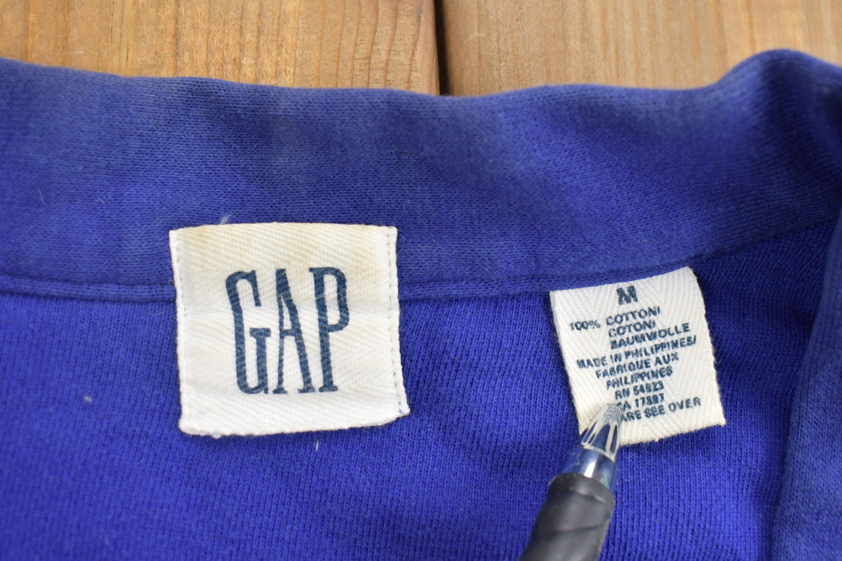 Vintage 1990s Gap Cardigan Sweater / Vintage Cardigan