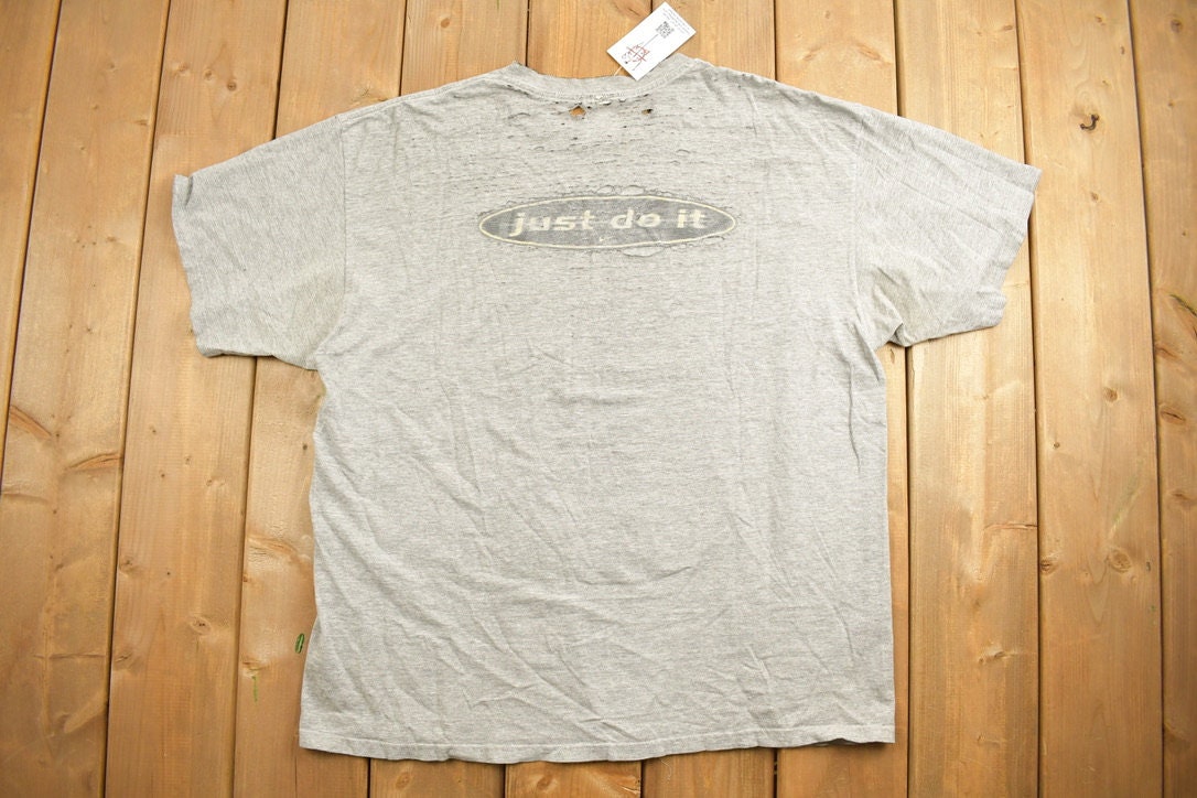 トップス VINTAGE NIKE JUST DO IT SLOGANS T-SHIRT Vintage 1990's Nike Just Do It Black Slogan Gray Tag Graphic