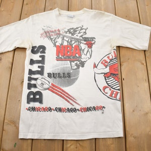 Vintage 1990s Chicago Bulls NBA Aerial Assault Graphic T-Shirt / Made In USA / Single Stitch / 90s Streetwear / Salem Sportswear