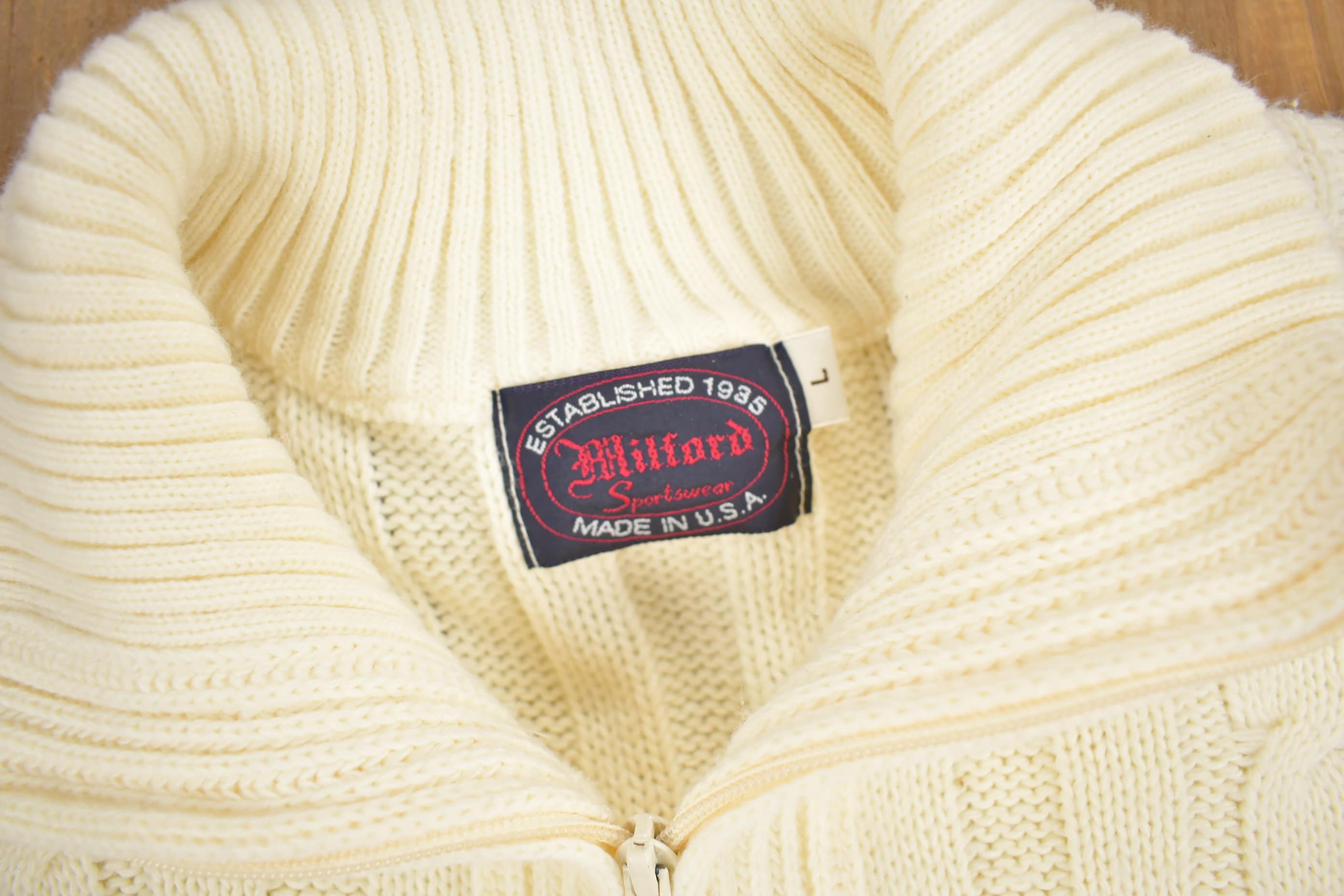 Vintage 1970s Milford Sportswear 3D Cable Knit Sweater / Zip up 