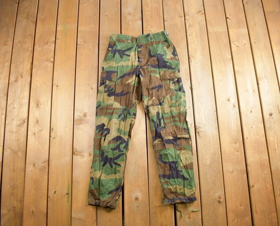 Vintage 1990s US Army Camouflage Cargo Pants Size… - image 1