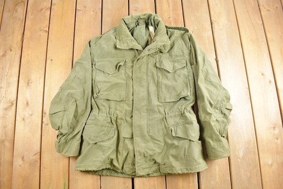 Vintage 1976 Military US Army Sateen Field Jacket / OG 107