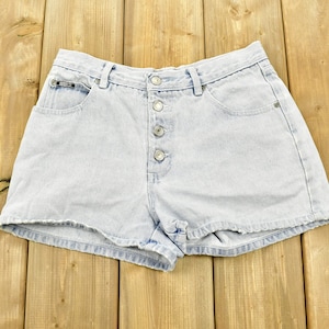 Vintage 1990s Request Jeans Women&#39;s Jean Shorts Size 7 / 90s Streetwear / Vintage Denim Shorts / Light Wash / Summer Wear/ Jorts