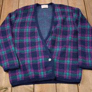 Vintage 1990s Pendleton 100% Wool Plaid Cardigan / Vintage 90s Cardigan / Outdoor / Winter / Cozy Pullover Sweatshirt