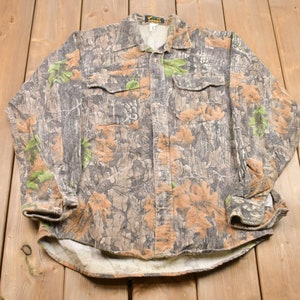 Vintage 1990s Oakdale Outdoors Real Tree Camo Button Up Shirt / 1990s Button Up / Vintage Flannel / Hunting / Workwear / Pattern Button Up
