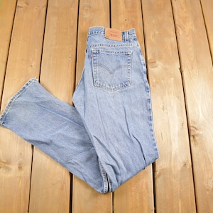 Vintage 1990s Levi&#39;s 505 Low Rise Distressed Denim Jeans Size 31 x 32 / Vintage Denim / Streetwear / Light Wash / Vintage Levi&#39;s