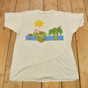 Vintage 1993 Jimmy Buffett Margaritaville Graphic T-Shirt / Streetwear / Tropics Shirt / Vacation Tee / Travel & Tourism / Made In USA