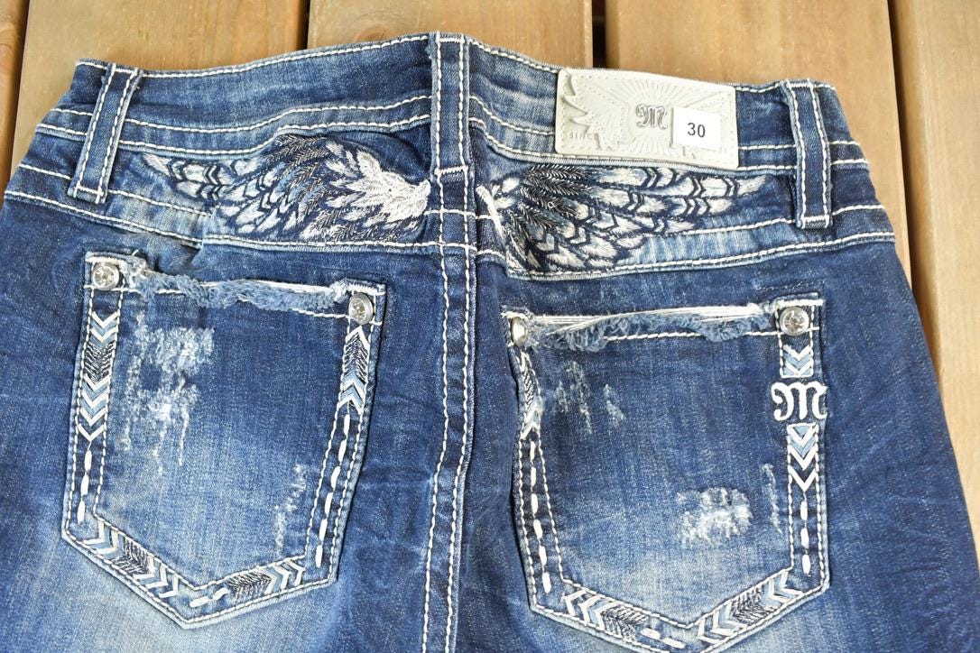 Vintage Y2K Miss Me Bedazzled Low Rise Jeans Size 30 X 31 / Boot