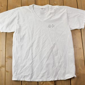 Vintage 1990s Nike Graphic T-Shirt / Swoosh / Nike Swoosh / Nike Vintage / Small Swoosh / Big Swoosh / Nike Check