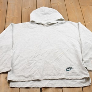 Vintage 1980s Nike Embroidered Mini Swoosh Pullover Hoodie / Vintage Nike / Sportswear / Streetwear / Athleisure / Nike Hoodie / Made In USA