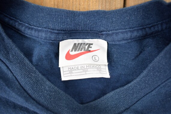 Vintage 1990s Nike Womens Mini Swoosh T-Shirt / 9… - image 5