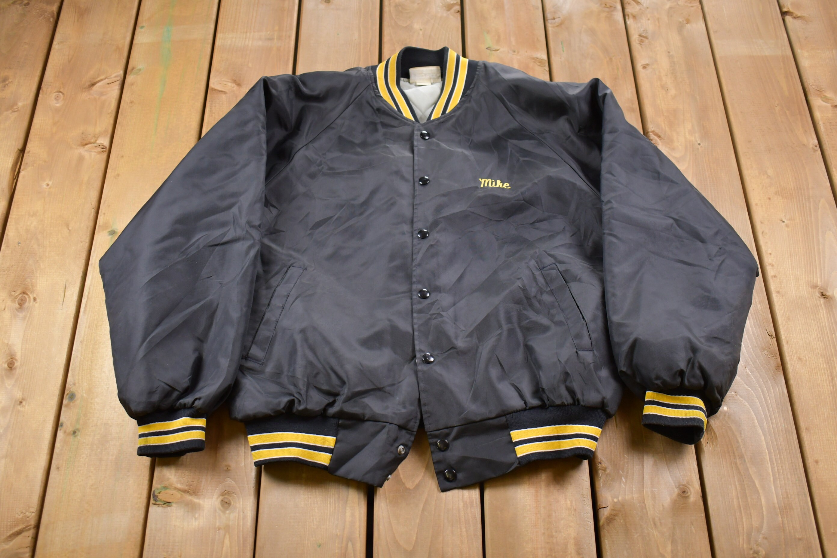 vintage スポーツジャケット　HART WELL made in usa 🇺🇸【HARTWELL MADE IN U.S.A.】🇺🇸 90s 今回ご紹介するのは