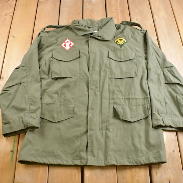 Vintage 1990s M-65 US Military Field Coat / Patchwork / Militaria / Vintage Army / Streetwear Fashion / Souvenir