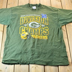 Vintage 1996 Green Bay Packers Back-To-Back NFC Central Division Champions Single Stitch NFL Football Graphic T-Shirt / Made In USA