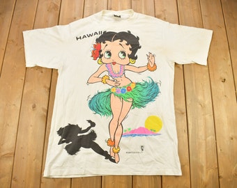Vintage 1997 Betty Boop Hawaii Theme Graphic T-Shirt / 90s Graphic Tee / One Size / Made In USA / Single Stitch / Vintage Betty Boop