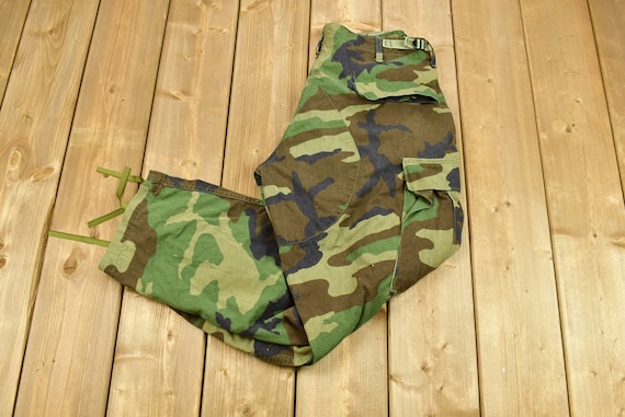 Vintage 90's Camouflage Cargo Pocket Army Pants Size M Short