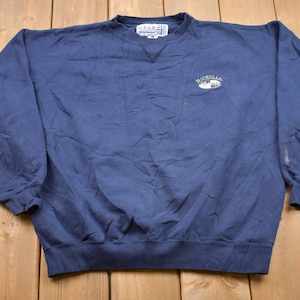 Vintage 1990s University of Michigan Mom Collegiate Crewneck / Sweatshirt / Embroidered / NCAA Sweatshirt / Sportswear / Athleisure