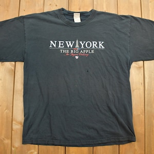 Big Apple T Shirt - Etsy Canada