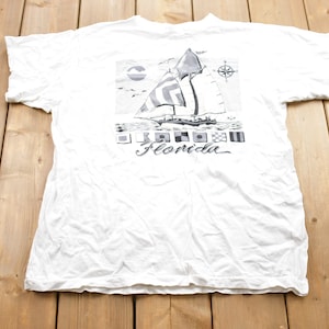 Vintage 1990s Florida Sailing Graphic T-Shirt /  80s / 90s / Streetwear Fashion / Sailing And Boats / Vacation Tee / Travel & Tourism