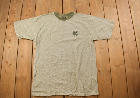 Vintage 1990s Gecko Hawaii Graphic Logo T Shirt /… - image 1