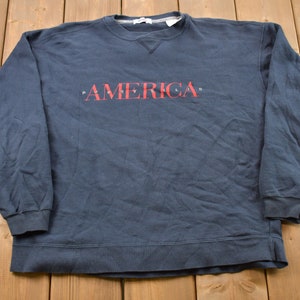 Vintage 1990s Perry Ellis America Crewneck Sweatshirt / 90s Crewneck / Souvenir / Athleisure / Streetwear / Travel And Tourism / Made In USA