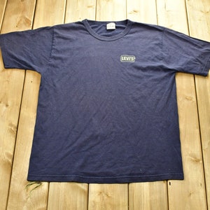 Vintage 1990s Levi&#39;s Red Tab Graphic T-Shirt / 90s / Streetwear / Vintage Levis / Brand and  Logo / Red Tab / Back Hit